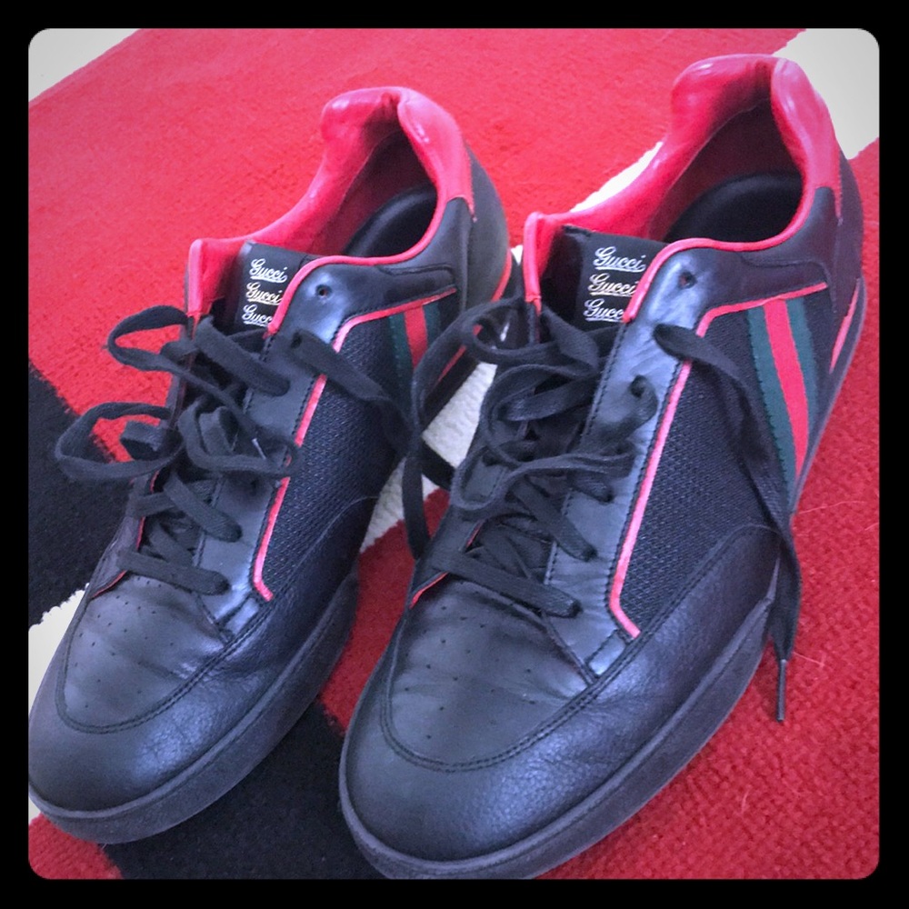 Authentic Gucci Shoes....Vintage Tennis Edition